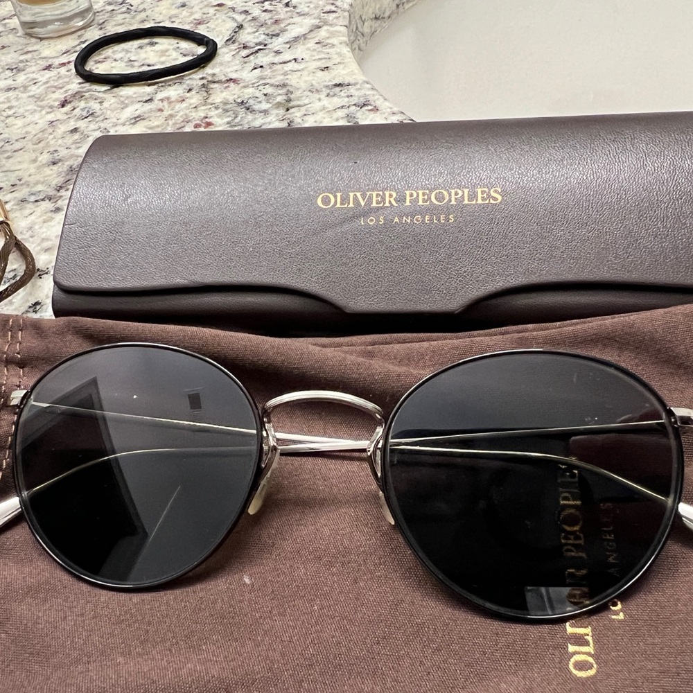 Oliver Peoples OV1186S - Picture 2 of 4